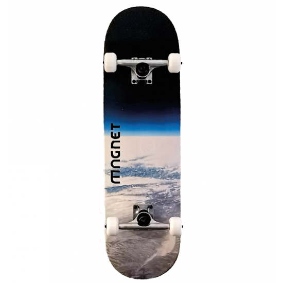 MAGNET EARTH 8'25''